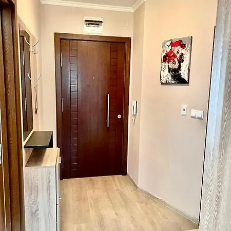 Apartment 3 стаен идеален център *